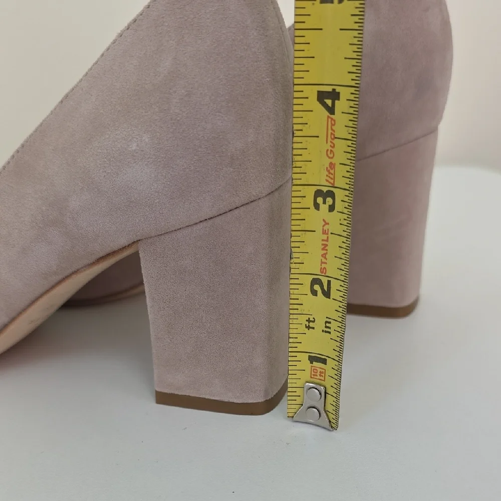 Marc Fisher Taupe Suede Heels.  Size 7 1/2 - Picture 12 of 12